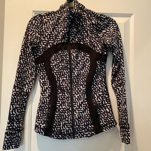 Navy blue and white lulu lemon